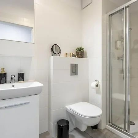Urban Chic - Warsaw Stays - Rondo Onz - City Center - Pereca Zewnętrze zdjęcie