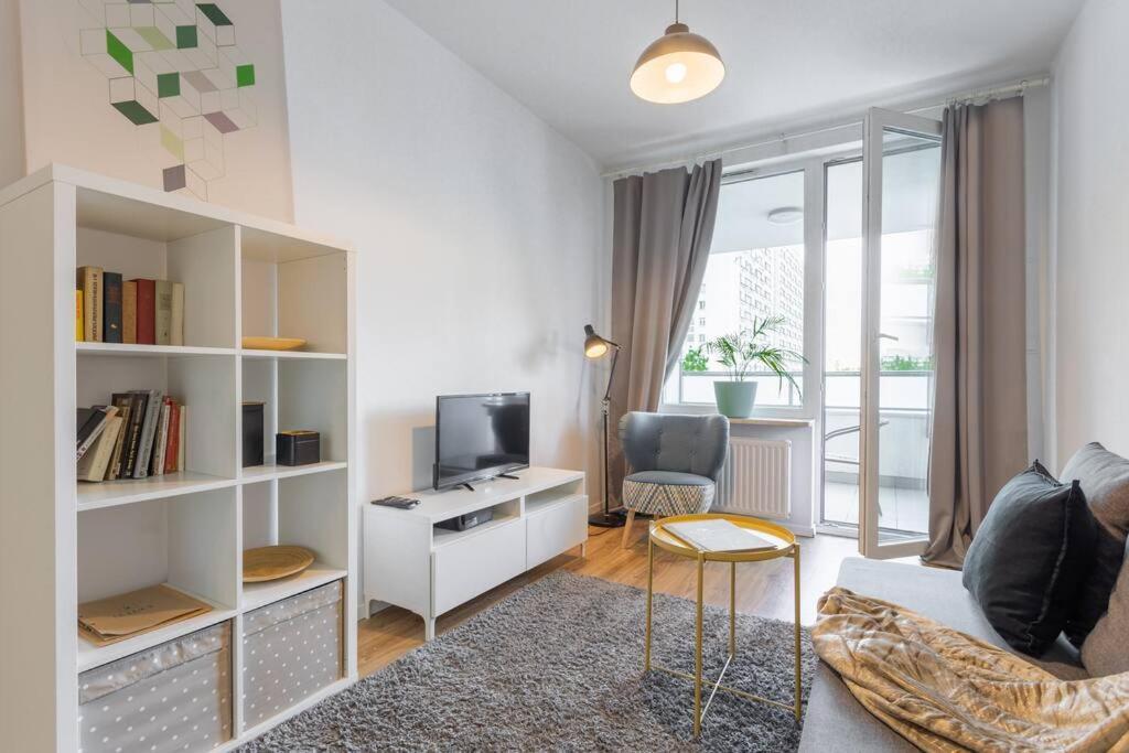 Urban Chic - - Rondo Onz - Center - Pereca Leilighet Warszawa